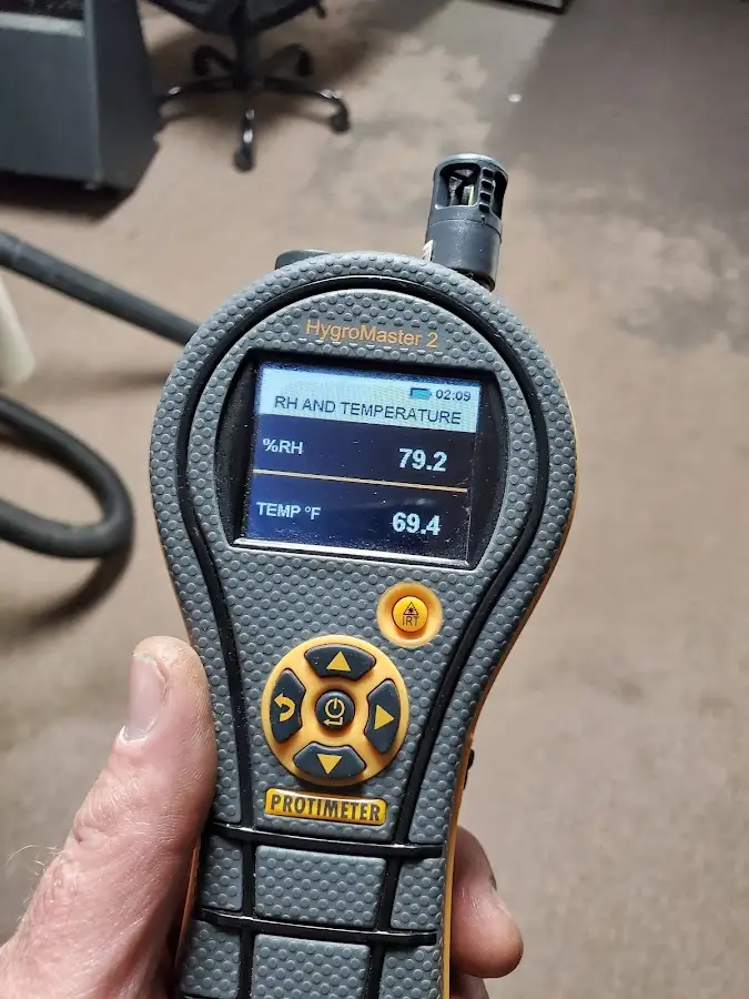 Moisture meter humidity assessment for Fire & Smoke Damage Restoration in Haiku-Pauwela